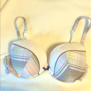 Victoria’s Secret Plunge Bra